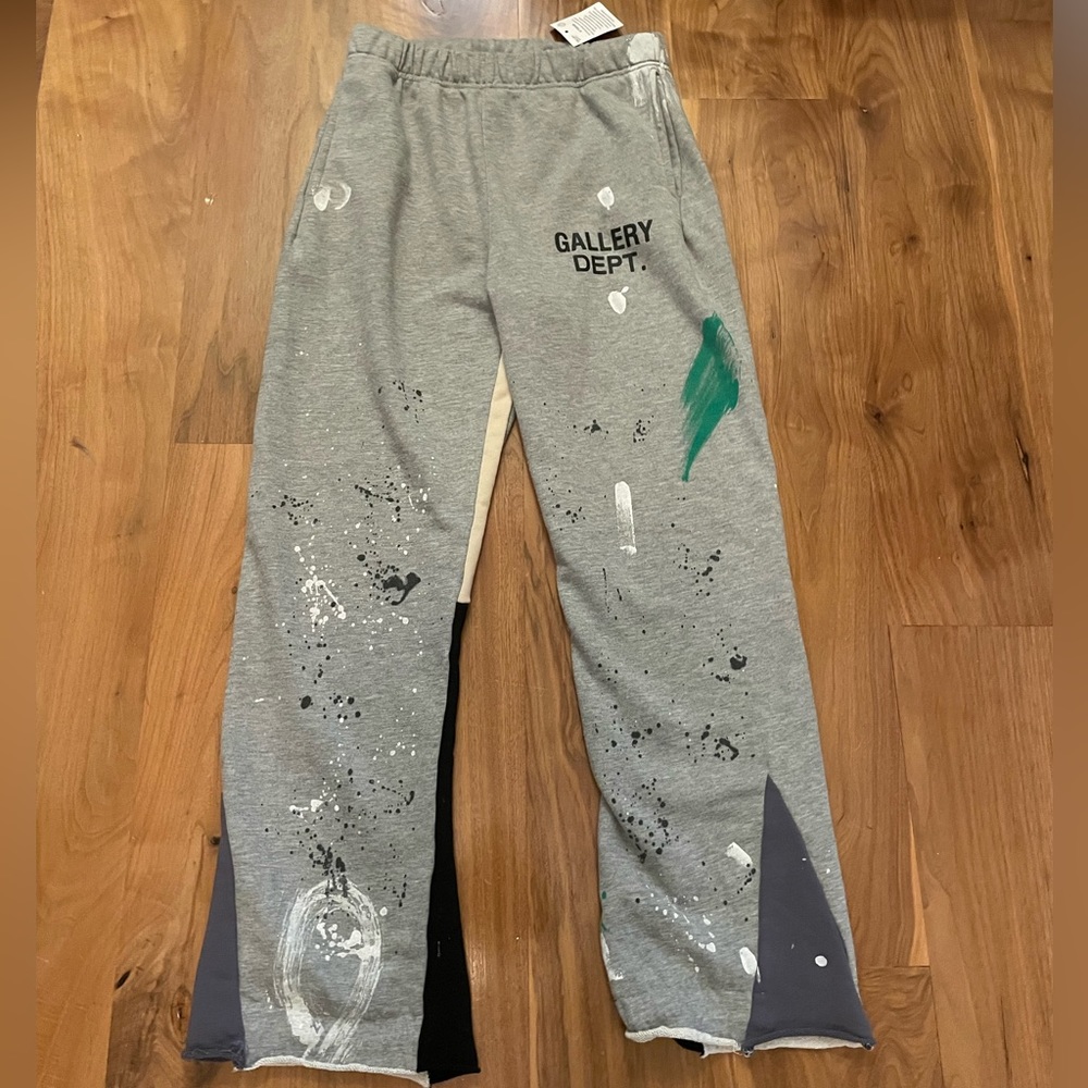 Gallery Dept. Logo Flare Sweatpants